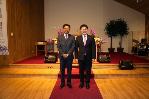 102818 Cornerstone 8 Anniversary11844