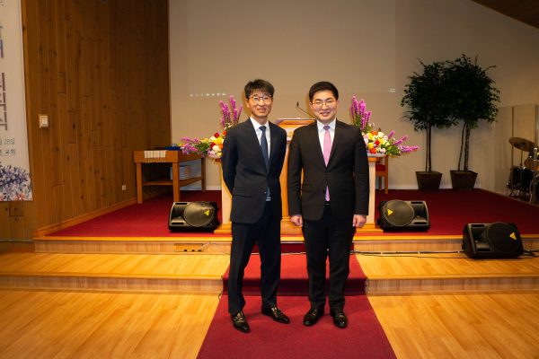 102818 Cornerstone 8 Anniversary11847